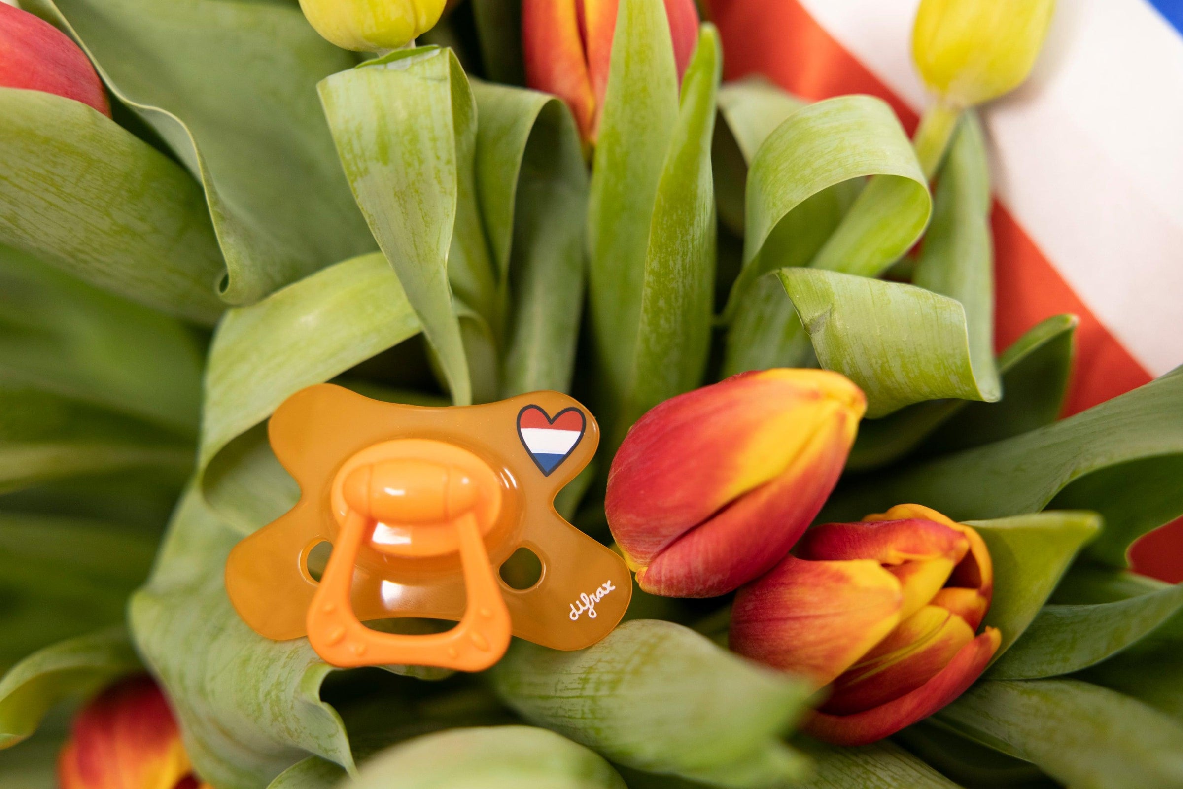 Difrax fopspenen en accessoires in oranje voor Koningsdag