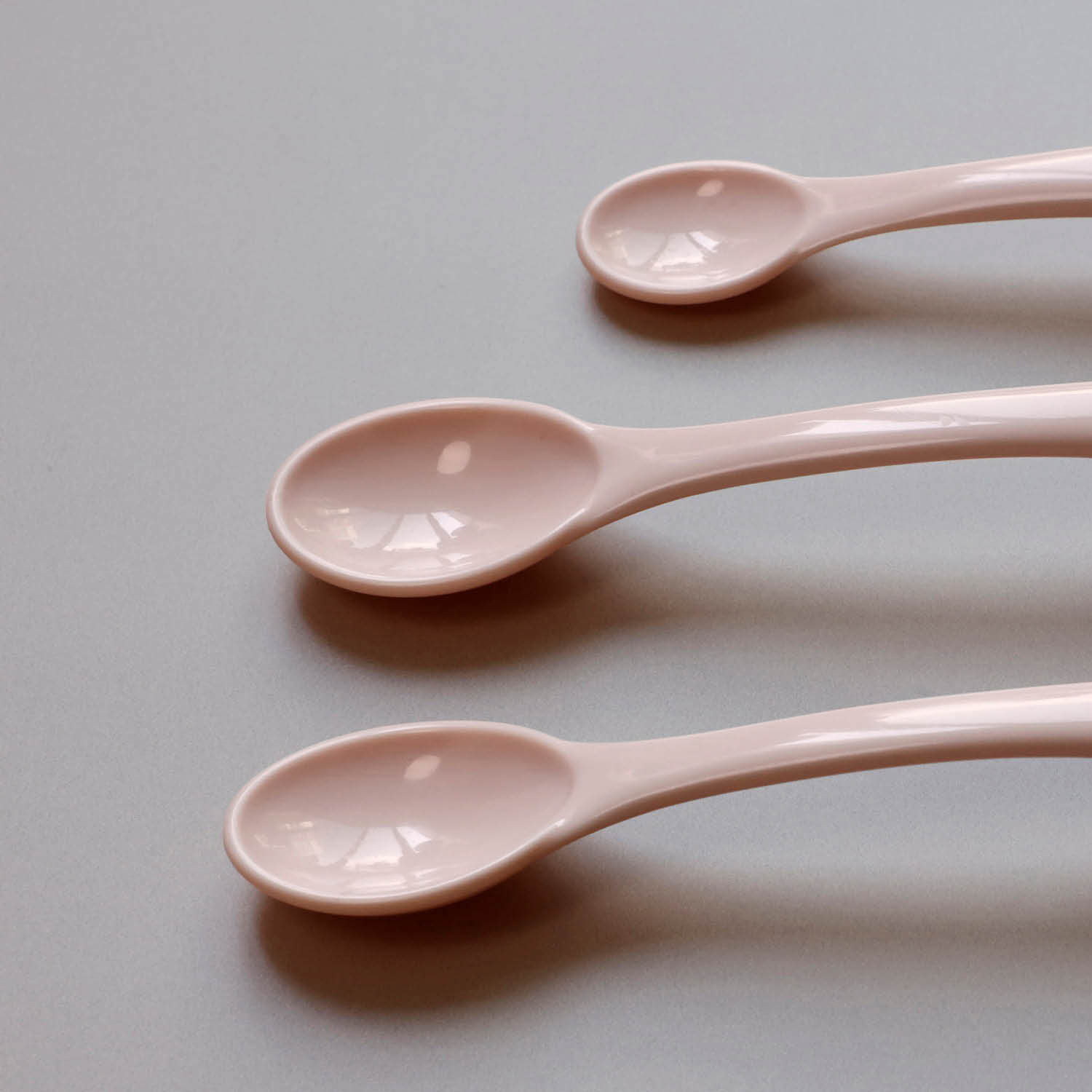 Weaning spoons for baby food