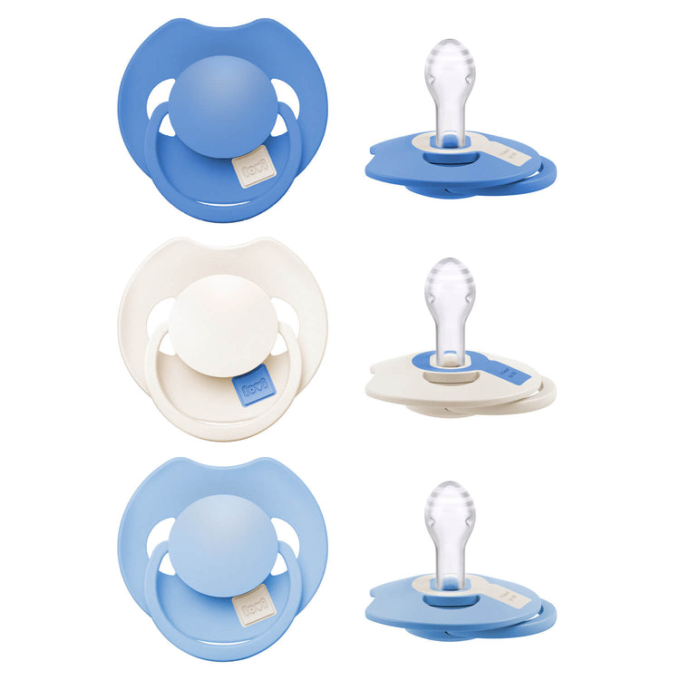 Drie Difrax LOVI Dynamic fopspenen 6-18 maanden Ultramarine Blue in voor- en zijaanzicht met zichtbare siliconen speen