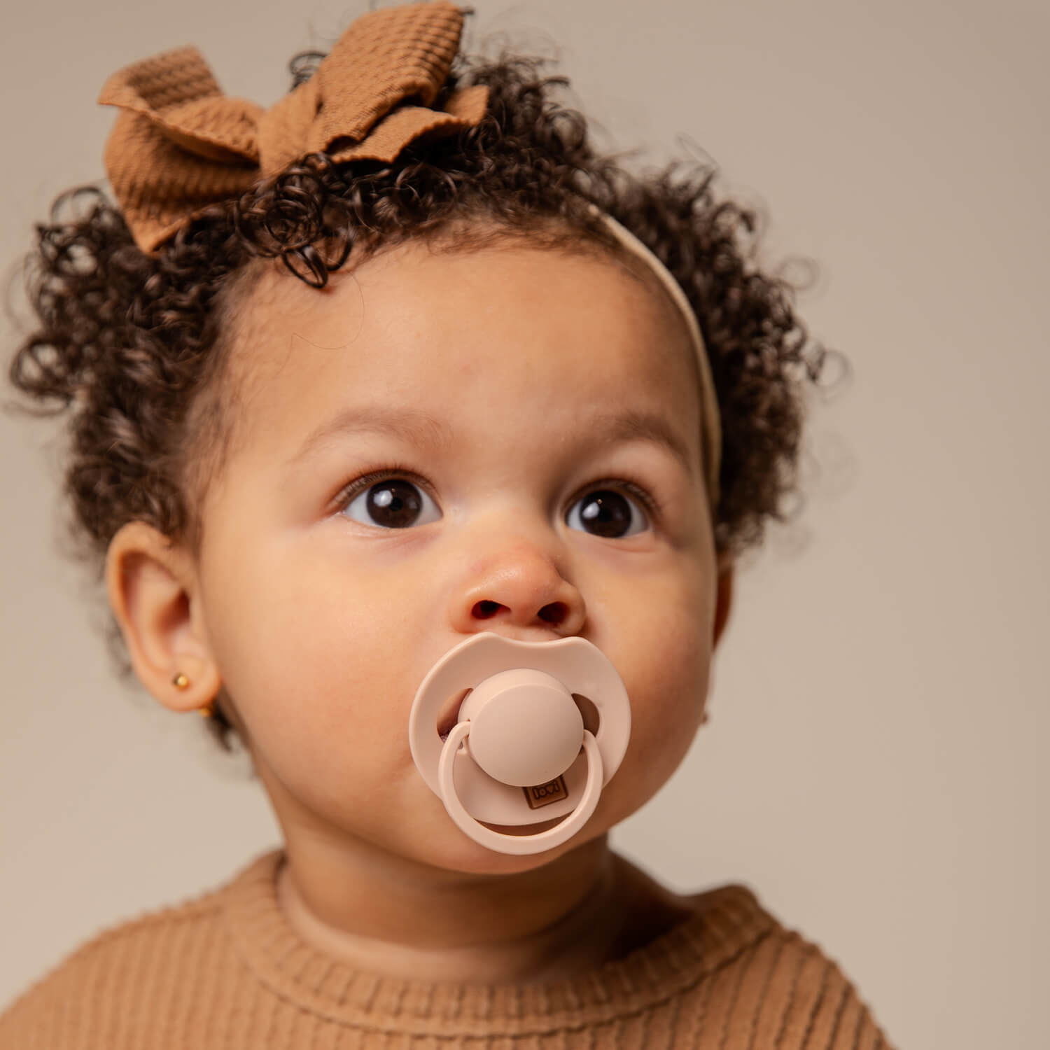 Dynamic pacifier 18+ months Prime