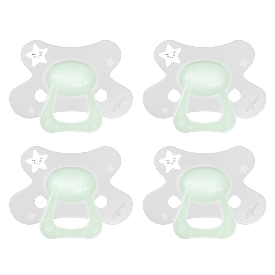 Set van 4 Difrax Natural fopspenen 12+ maanden Glow in the Dark met vlindervormig schildje, huidvriendelijk en makkelijk te accepteren