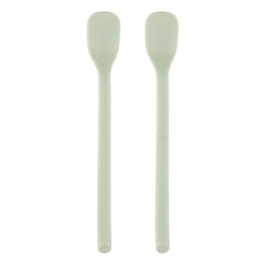 Twee eerste voedingslepels voor baby’s in pistachekleur, voorkant