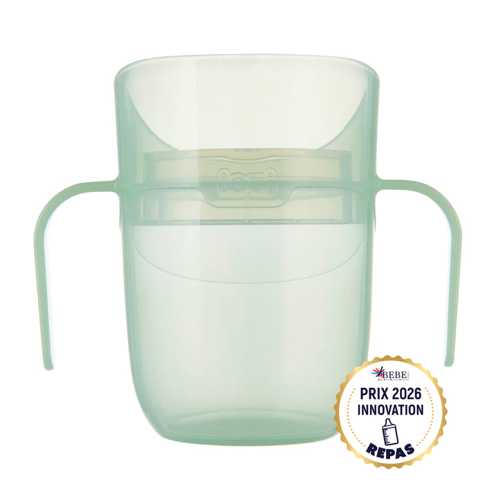 Difrax LOVI Genius Cup in de kleur Pistachio met Prix 2026 Innovation Award, ideaal voor kinderen vanaf 6 maanden om zelfstandig te leren drinken. Voorzien van slow-flow inzetstuk, ergonomische handvatten en ontworpen voor een natuurlijke, veilige drinkhouding.