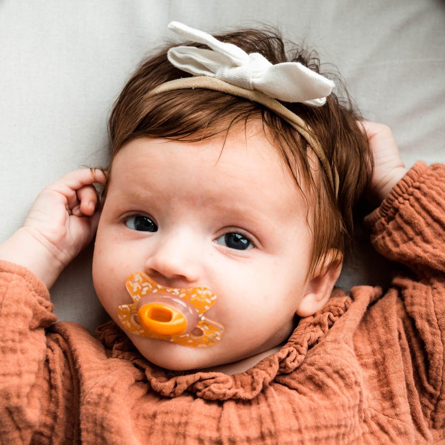 Sucette pour bébé de 0 à 6-36 mois, sucette à tête plate pour nouveau-né,  étanche aux gaz, avec couvercle anti-poussière